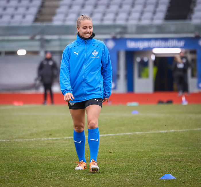 Guðrún Arnardóttir á landsliðsæfingu í gær.
