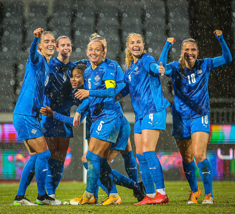 Mikil gleði