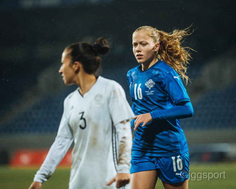 Myndaveisla: Ísland vann Kýpur á Laugardalsvelli