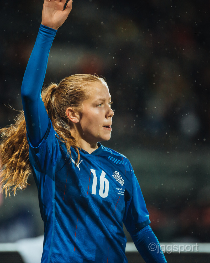 Myndaveisla: Ísland vann Kýpur á Laugardalsvelli