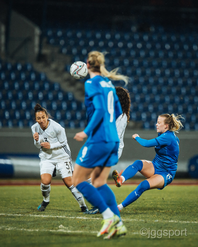 Myndaveisla: Ísland vann Kýpur á Laugardalsvelli
