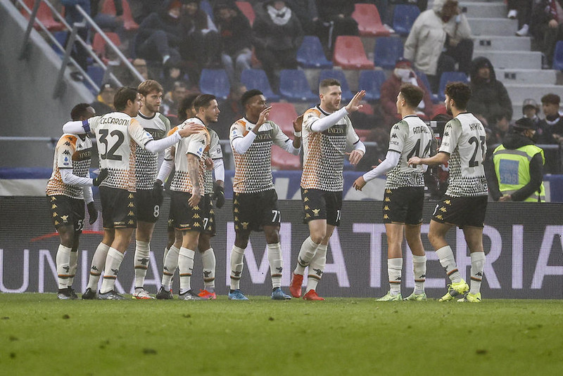Nýliðar Venezia unnu Bologna