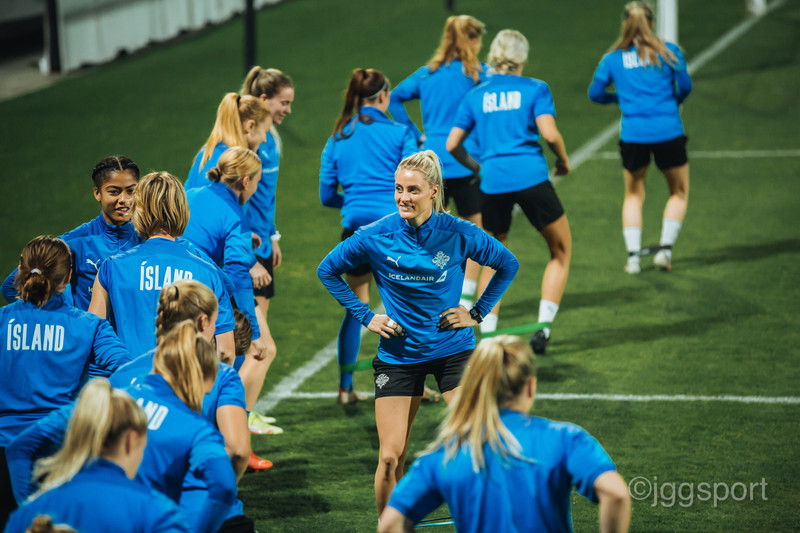 Myndaveisla: Ísland æfði á keppnisvellinum í Kýpur