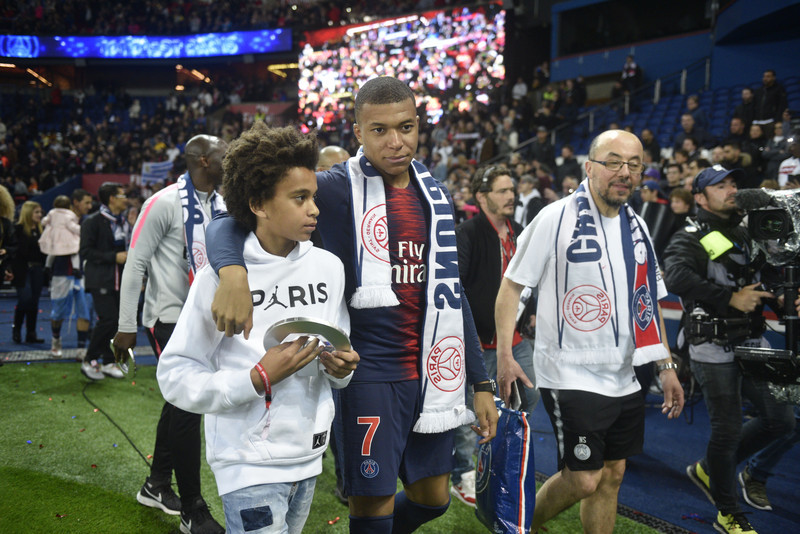 Mbappe bræðurnir á verðlaunahátíð 2019.