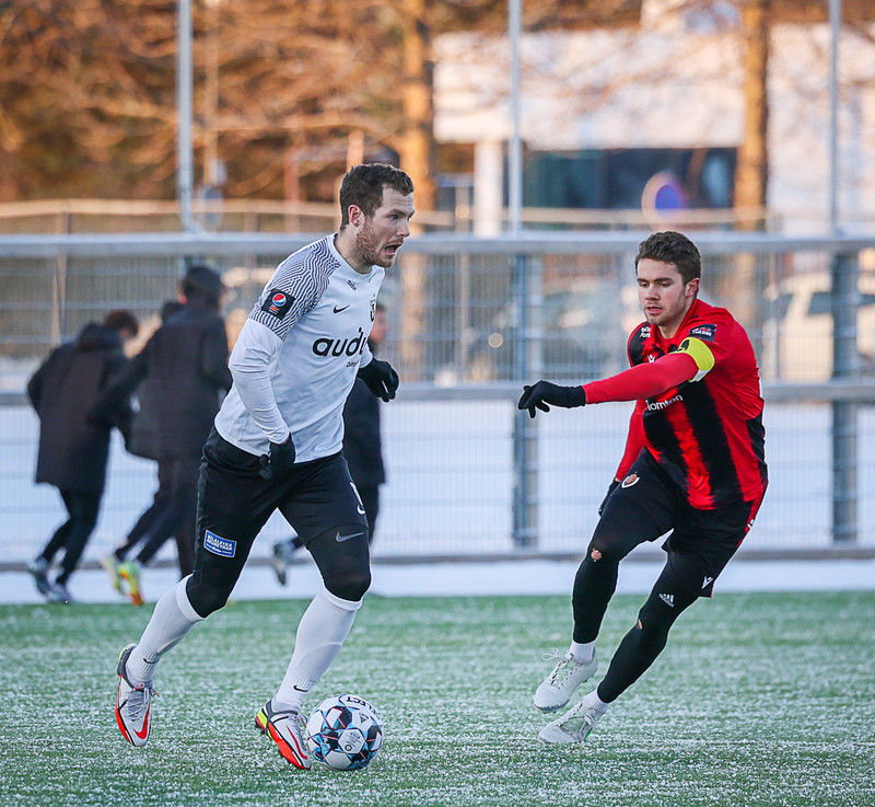 Myndaveisla: Víkingur vann FH í BOSE-bikarnum