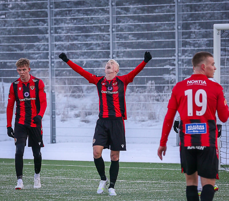 Myndaveisla: Víkingur vann FH í BOSE-bikarnum