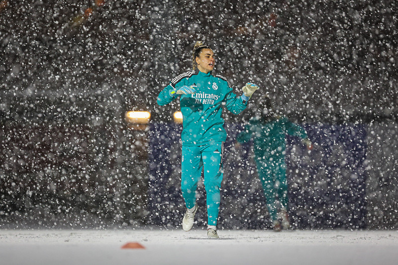 Myndaveisla: Kafaldsbylur þegar Real Madrid kom í Kópavoginn