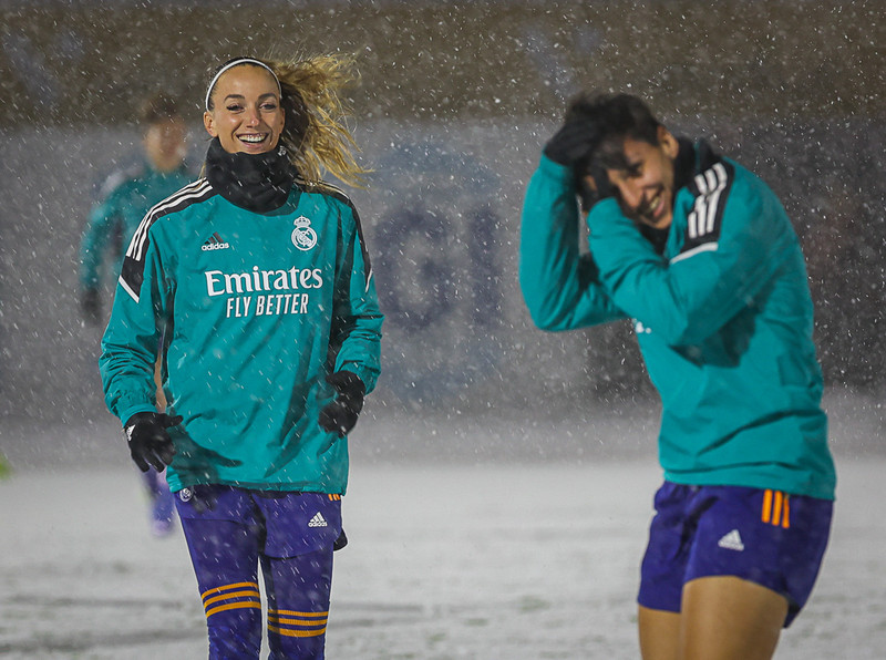 Myndaveisla: Kafaldsbylur þegar Real Madrid kom í Kópavoginn