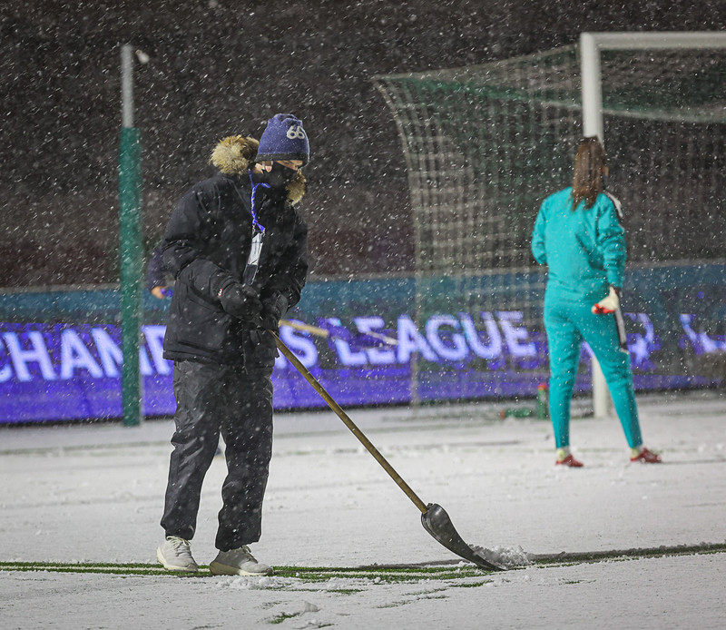 Myndaveisla: Kafaldsbylur þegar Real Madrid kom í Kópavoginn