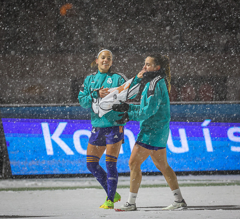 Myndaveisla: Kafaldsbylur þegar Real Madrid kom í Kópavoginn