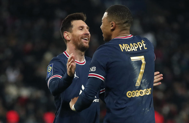 Messi og Mbappe.