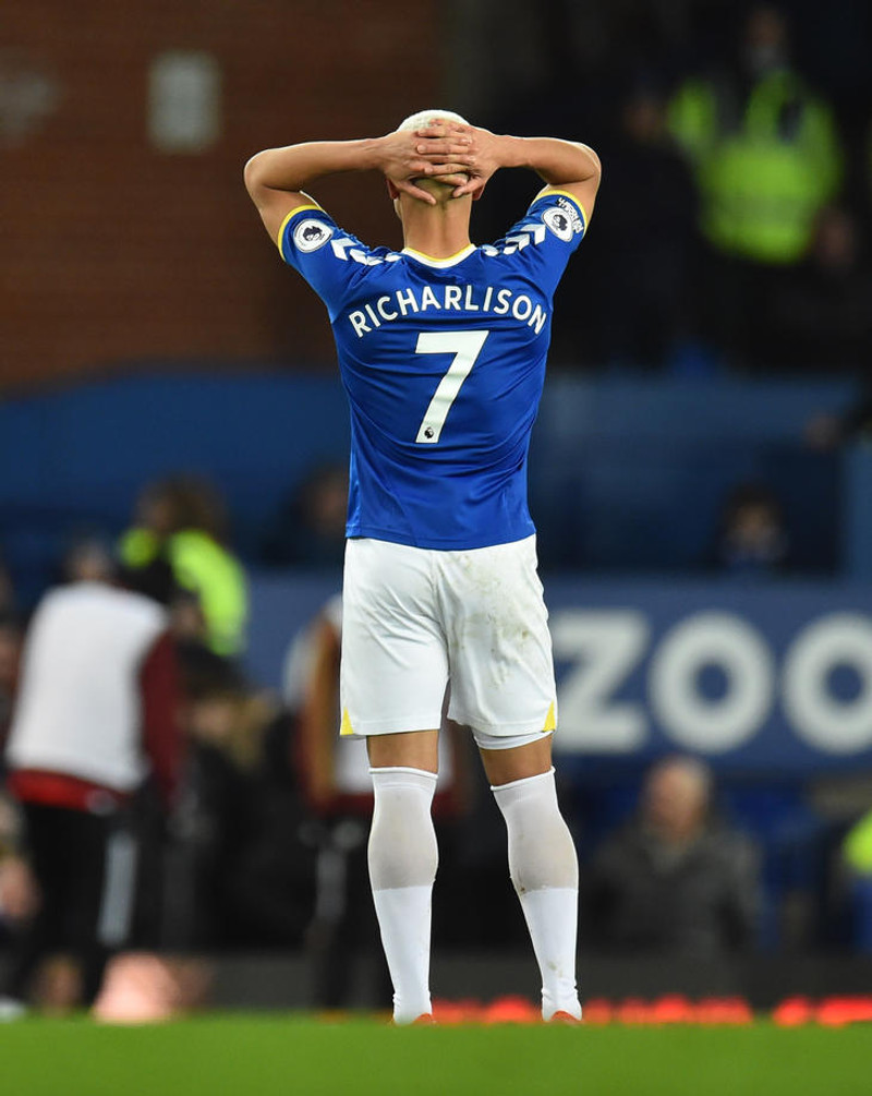 Lampard: Kannski átti Richarlison að fara í jörðina