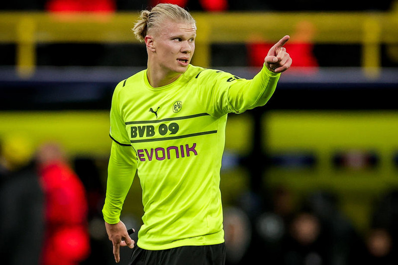Þýskaland: Dortmund stal stigunum - Augsburg steinlá