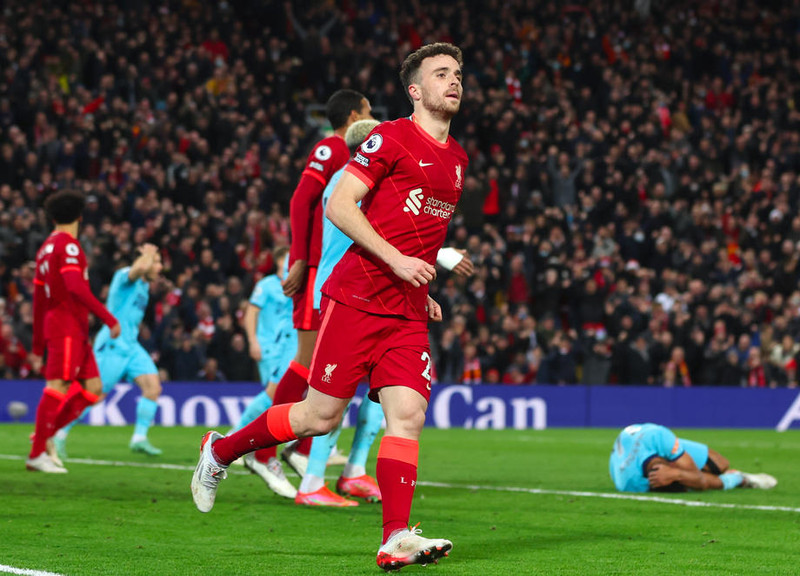 Liverpool þarf að borga Wolves ef liðið verður meistari