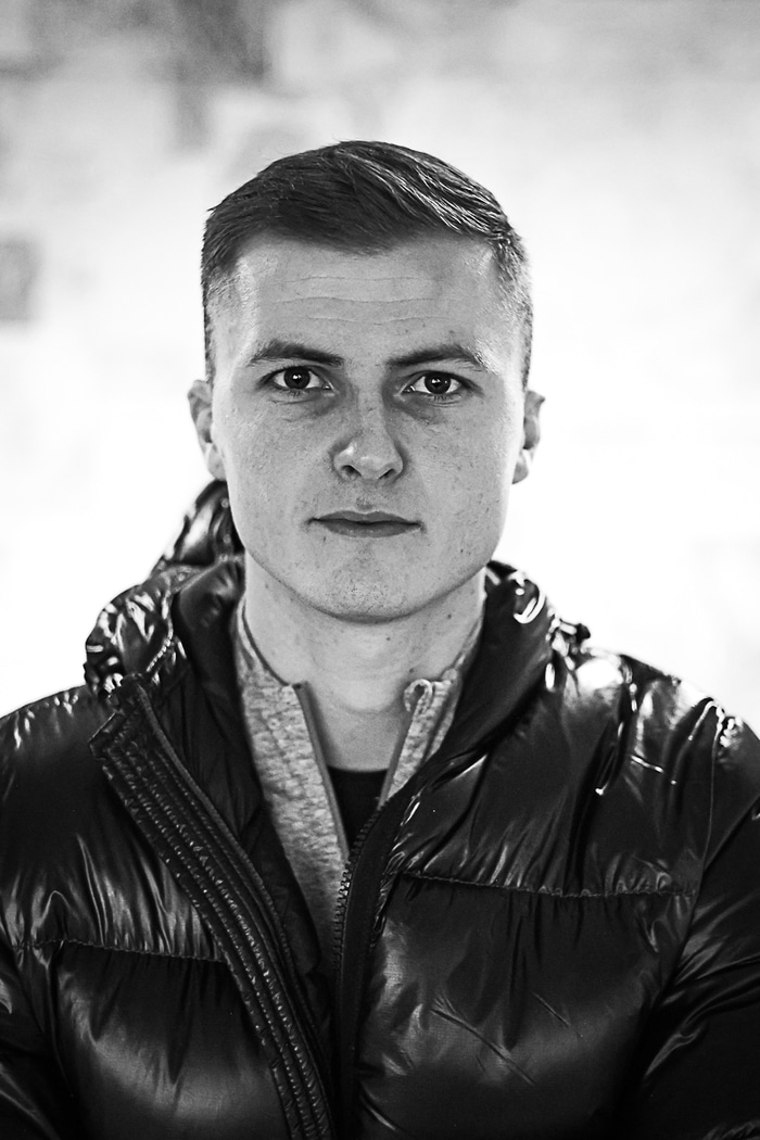 28 ára vinstri bakvörður sem spilar með Kalmar í Svíþjóð.