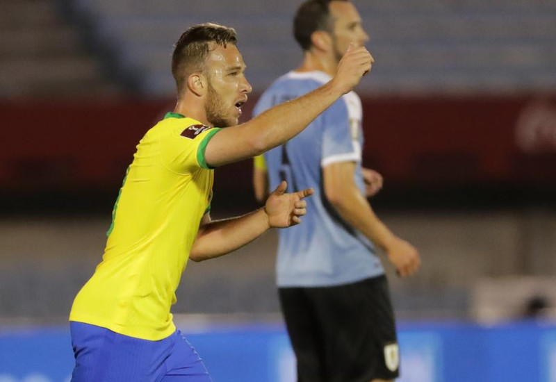 Arthur á leið til Arsenal