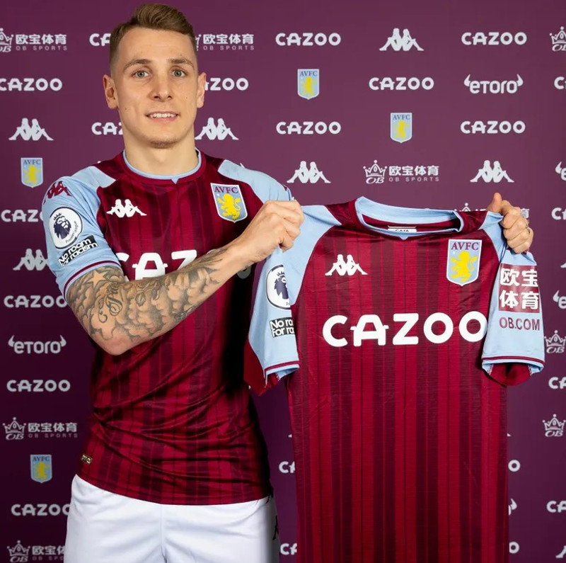 Digne til Villa (Staðfest) - Sár yfir framkomu Benítez