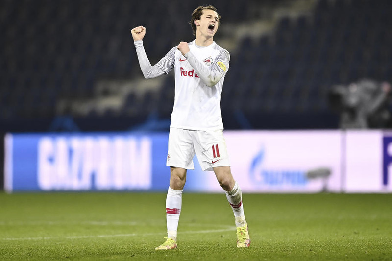 Brenden Aaronson í leik með Salzburg