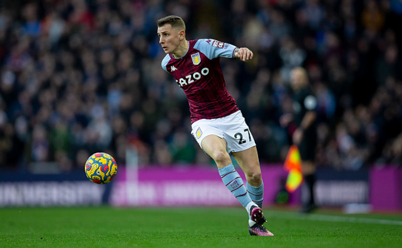 Franski bakvörðurinn Lucas Digne.