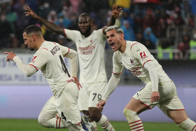 Milan gæti unnið ítölsku deildina í dag