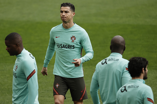 Ronaldo heldur mikið uppá sín persónulegu met, enda er hann ein mesta markavél fótboltasögunnar.