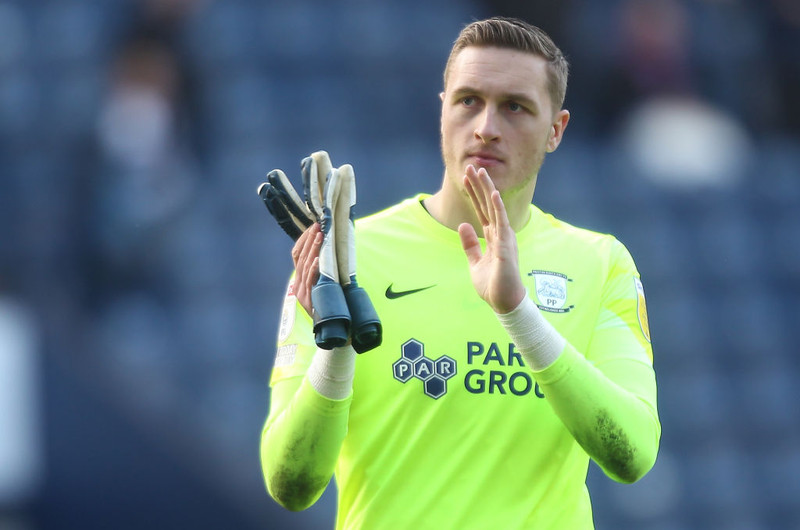 Byrjunarliðin í enska: Sama lið hjá Spurs - Iversen í markinu hjá Leicester