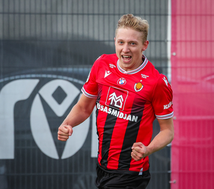 Helgi Guðjónsson skoraði dýrmætt mark undir lok leiksins