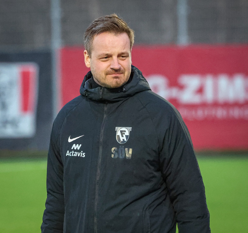 Jón Páll Pálmason, þjálfar ÍH. Skemmtilegur karakter.