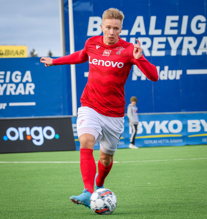 Patrick Pedersen byrjar hjá Val.