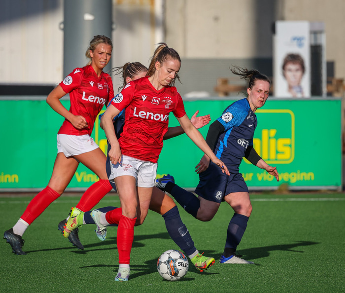 Kvennalið Vals spilar einnig við Stjörnuna