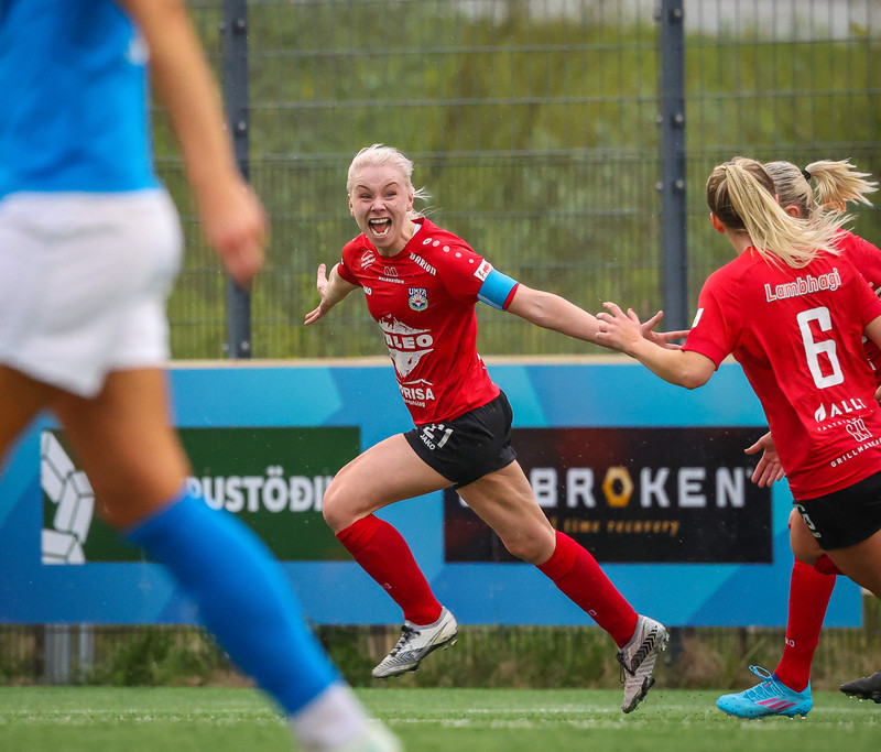 Myndaveisla: Stjörnusigur í Mosfellsbænum