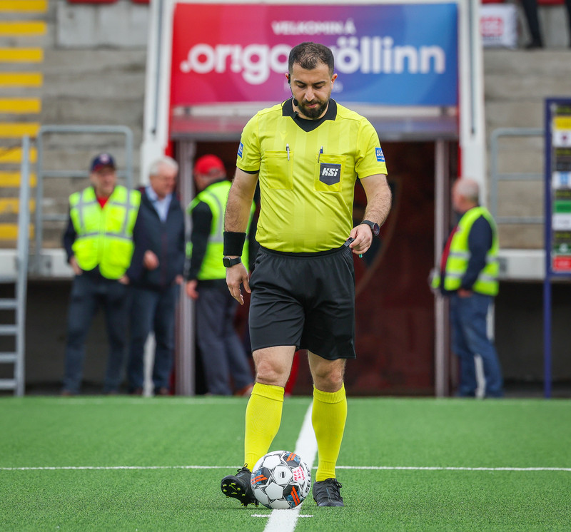 Myndaveisla: Valur vann KR auðveldlega