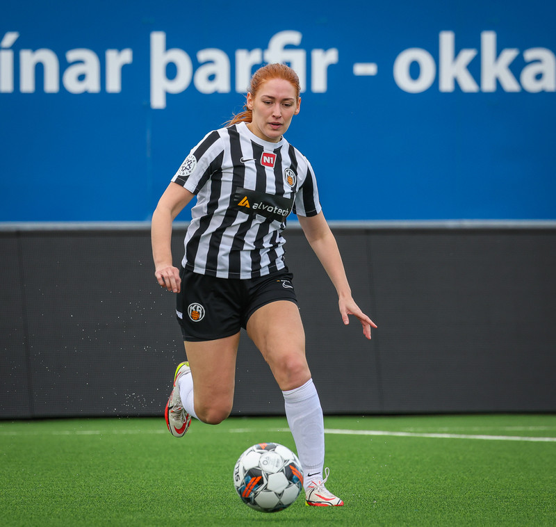 Myndaveisla: Valur vann KR auðveldlega