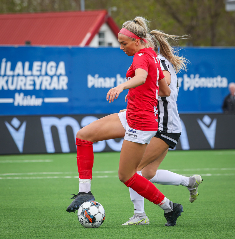 Myndaveisla: Valur vann KR auðveldlega