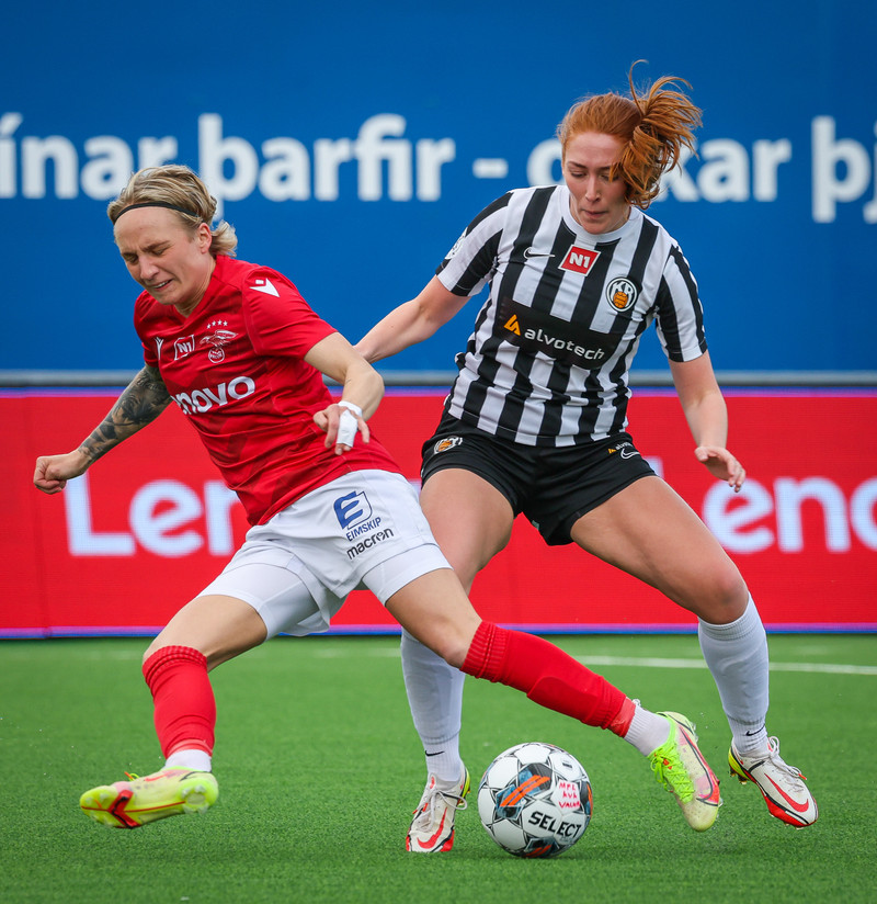 Myndaveisla: Valur vann KR auðveldlega