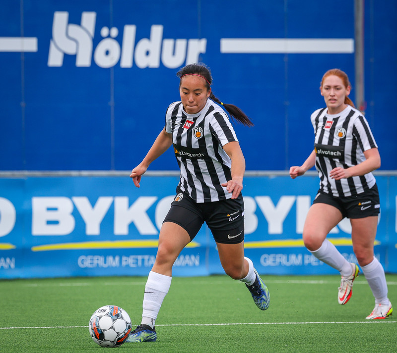 Myndaveisla: Valur vann KR auðveldlega