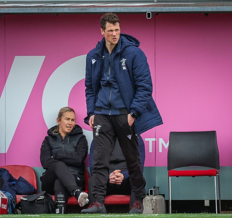 Myndaveisla: Valur vann KR auðveldlega