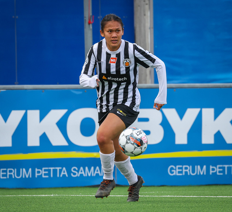 Myndaveisla: Valur vann KR auðveldlega