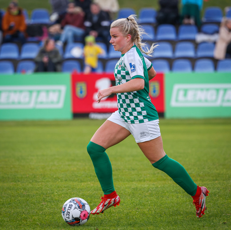 Harpa Helgadóttir í leik með Augnabliki