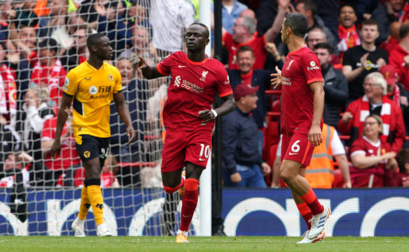 Sadio Mane í leik með Liverpool.
