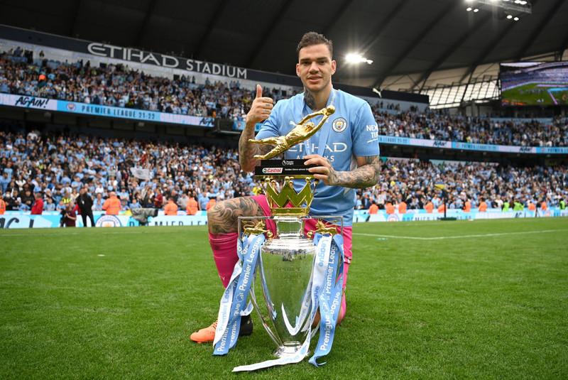 <b>Markvörður: Ederson (Manchester City)</b> - Markvarsla hans frá Tielemans var algjörlega frábær.