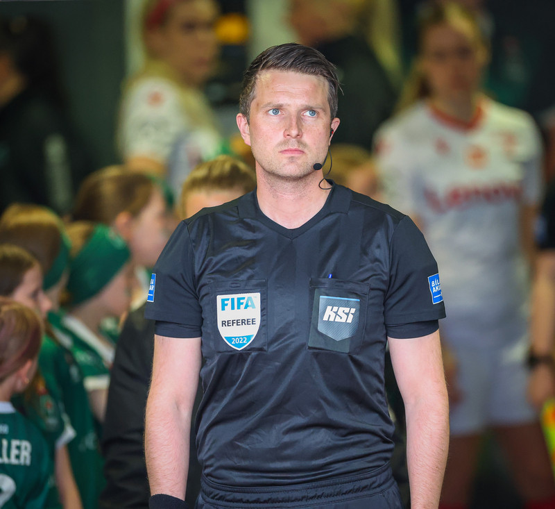 Myndaveisla: Valur vann Breiðablik í toppslagnum