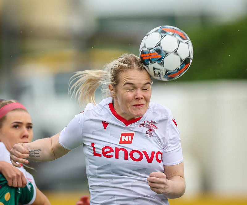 Myndaveisla: Valur vann Breiðablik í toppslagnum