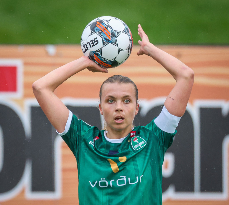 Myndaveisla: Valur vann Breiðablik í toppslagnum