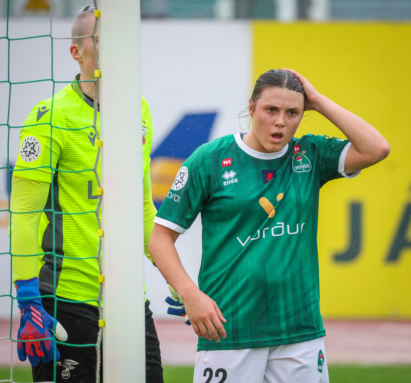 Myndaveisla: Valur vann Breiðablik í toppslagnum