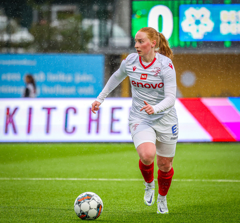 Myndaveisla: Valur vann Breiðablik í toppslagnum