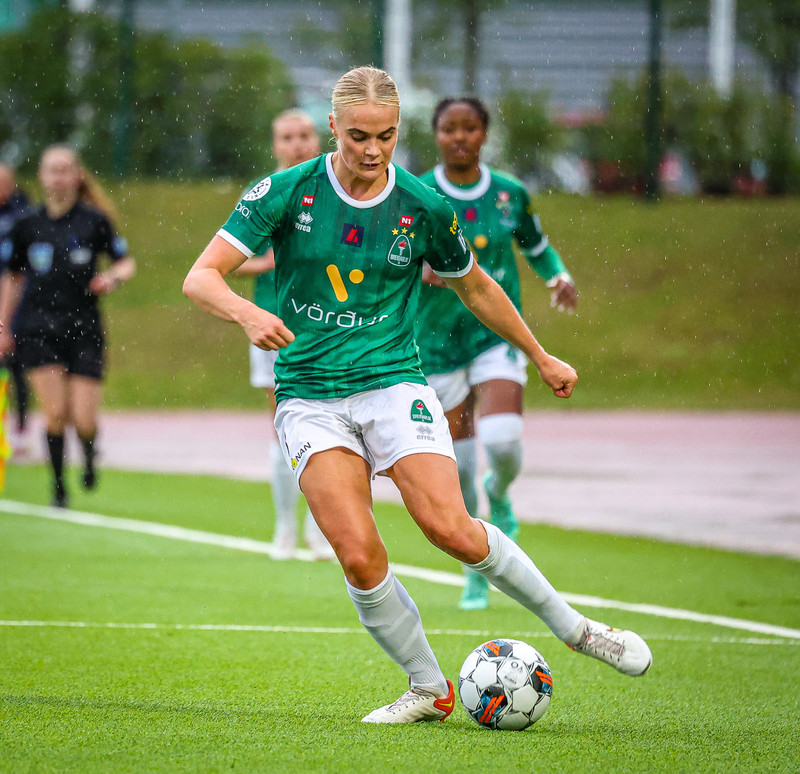 Myndaveisla: Valur vann Breiðablik í toppslagnum