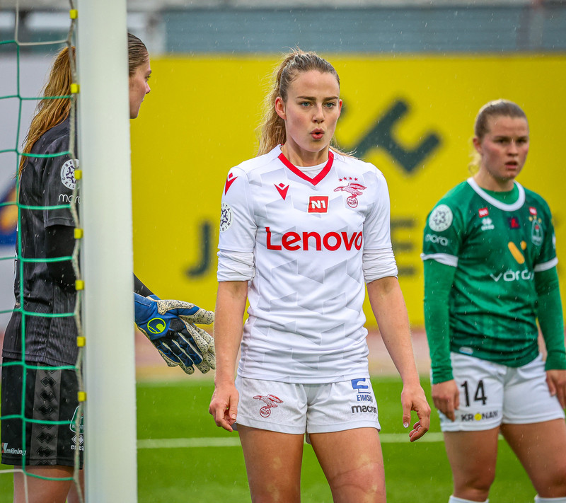 Myndaveisla: Valur vann Breiðablik í toppslagnum