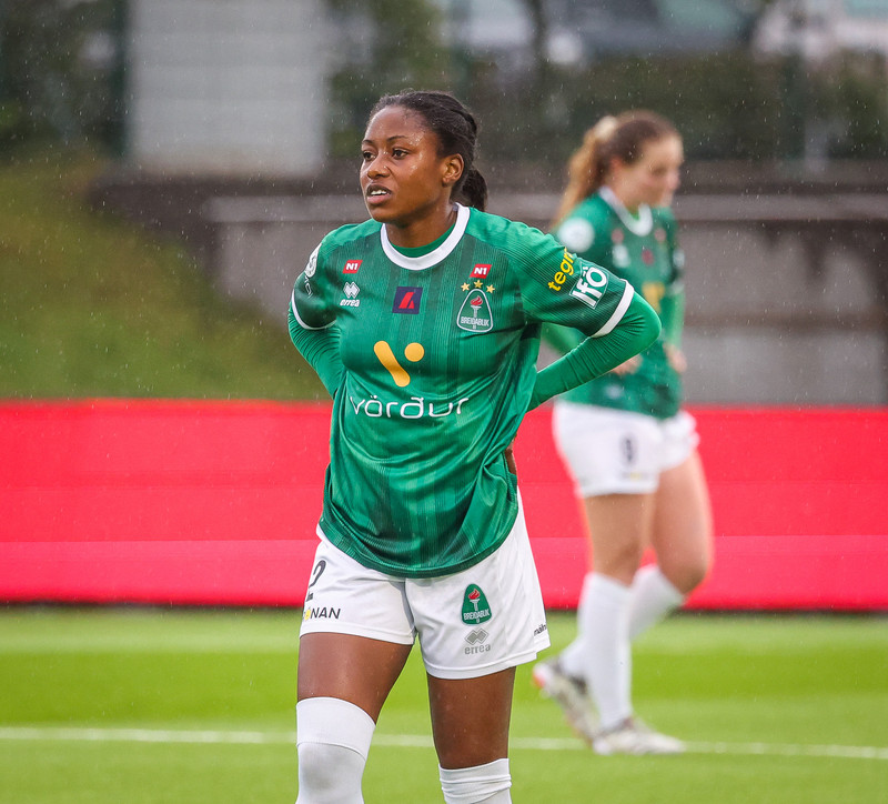 Myndaveisla: Valur vann Breiðablik í toppslagnum