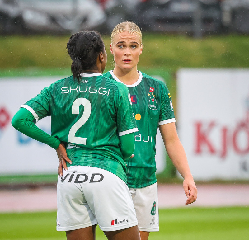 Myndaveisla: Valur vann Breiðablik í toppslagnum